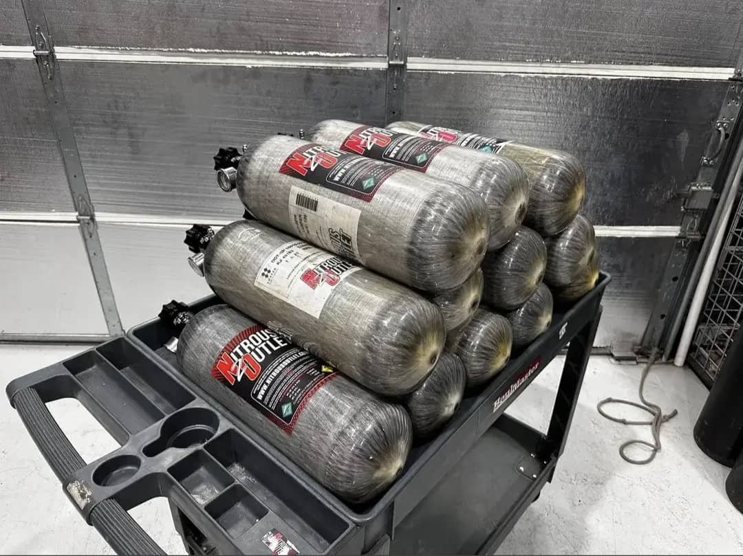 Carbon Fiber Nitrous Bottle - Image 2
